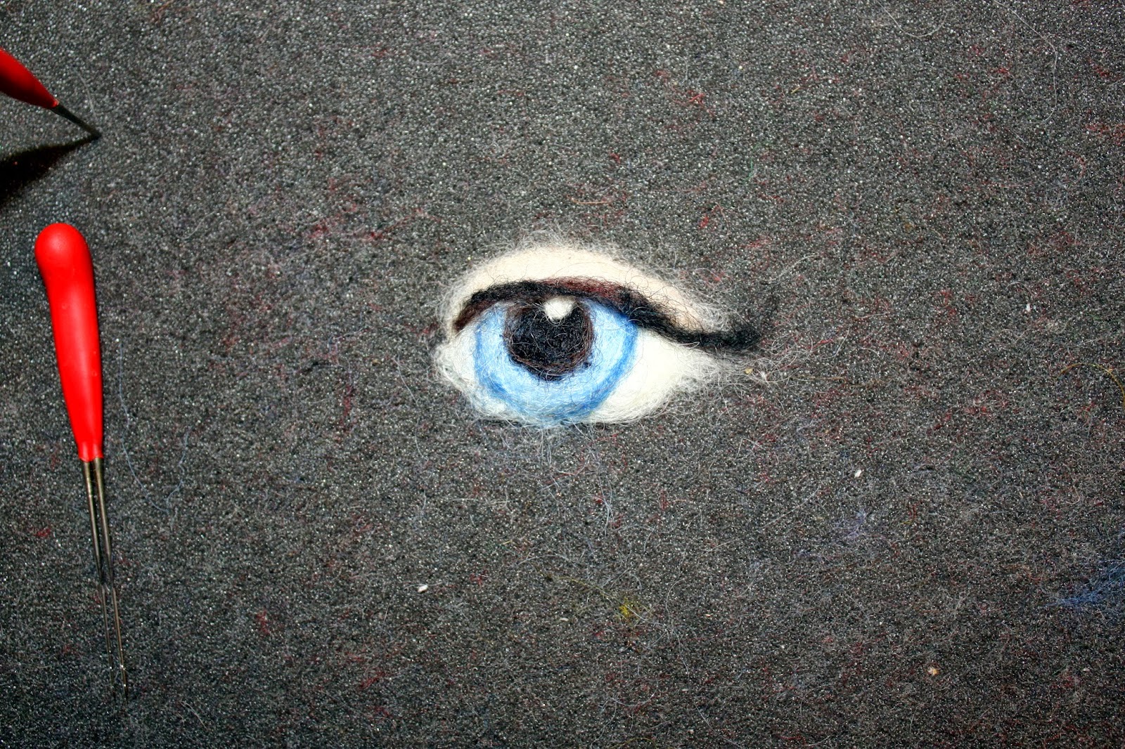 The Felted Gnome Knows How to Needle Felt a Realistic Eye