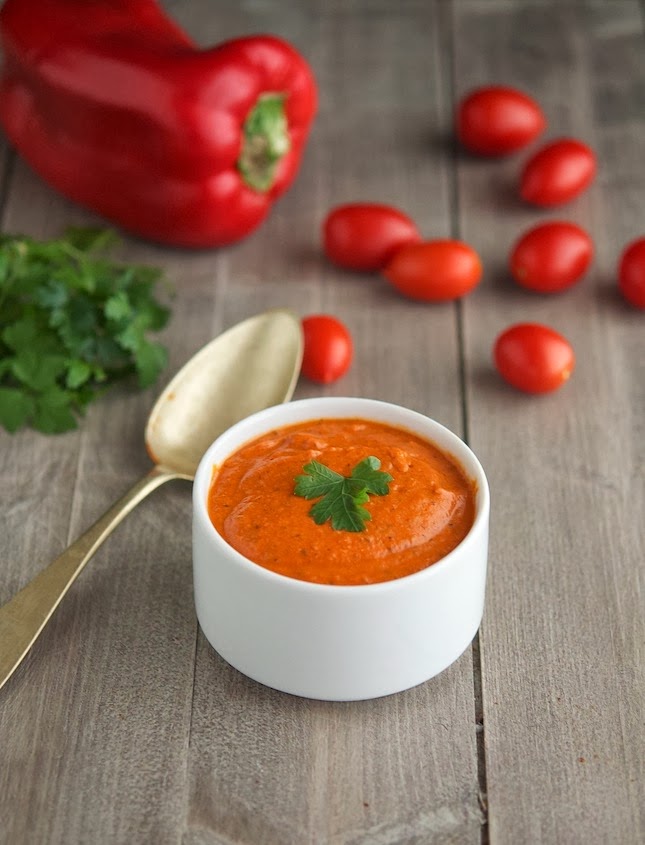 The Iron You CrockPot Roasted Pepper and Tomato Sauce