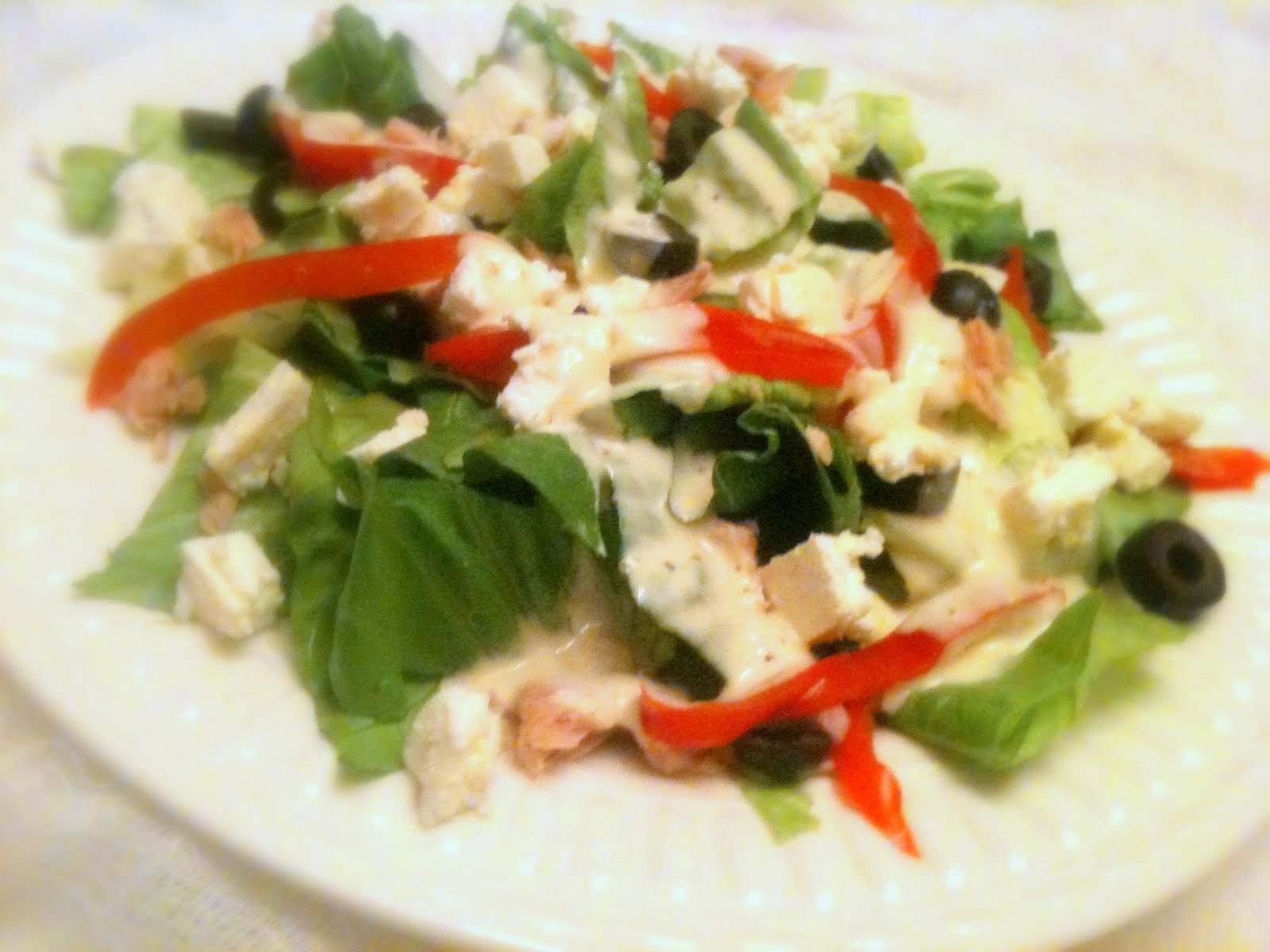 Eating Well on 6 a Day greek tuna salad