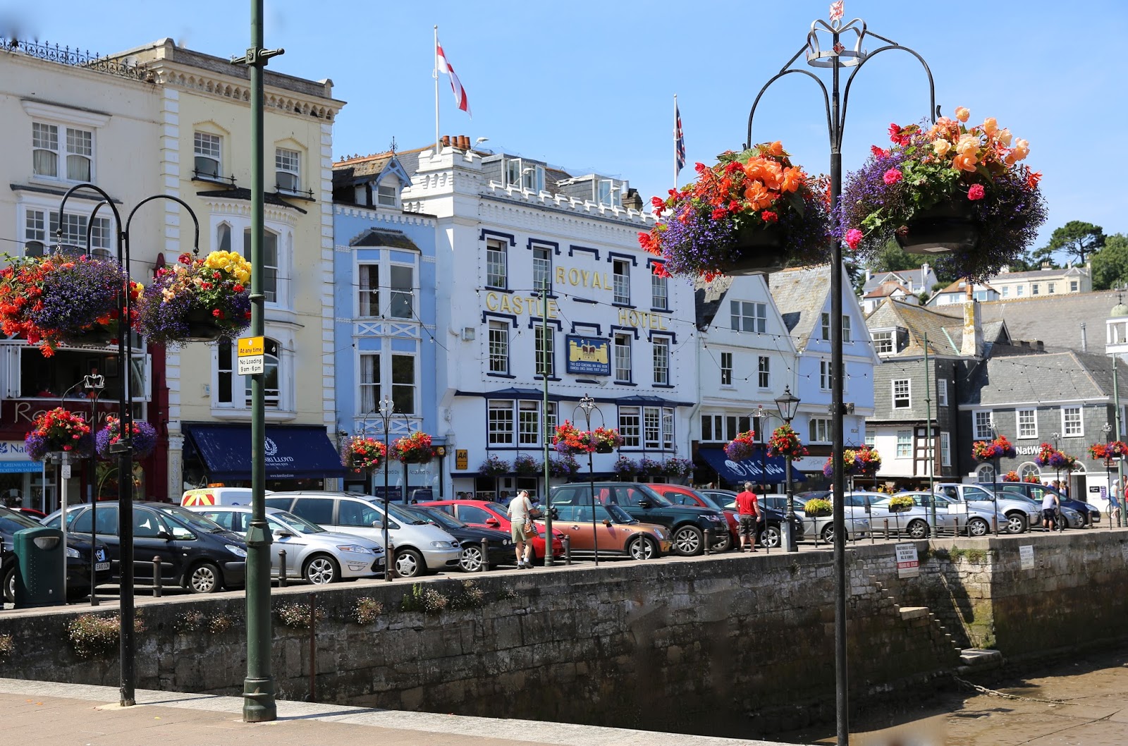 Sweet Southern Days Dartmouth, England