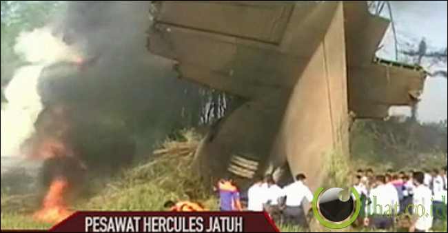 Kecelakaan Pesawat C-130H Hercules, 2009 (100 orang tewas) Kecelakaan Pesawat C-130H Hercules, 2009 (100 orang tewas)