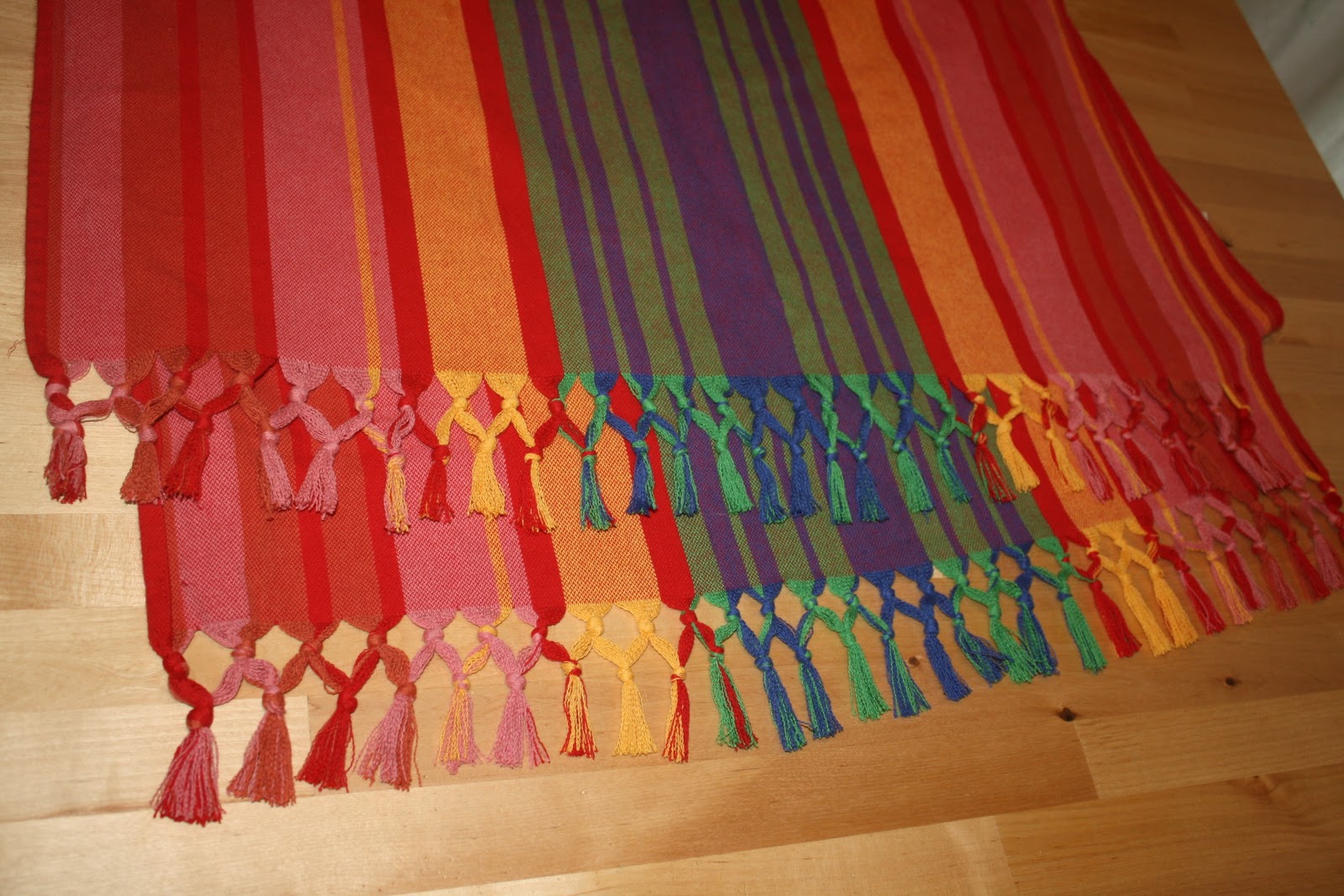 little world Tutorial Adding fringe to a woven wrap (or any woven