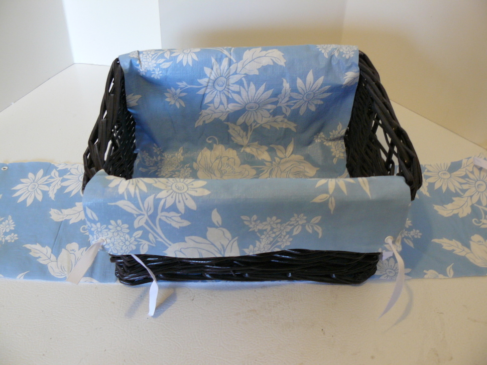 Small Fry & Co. Repurpose a Tablecloth Series Basket Liners