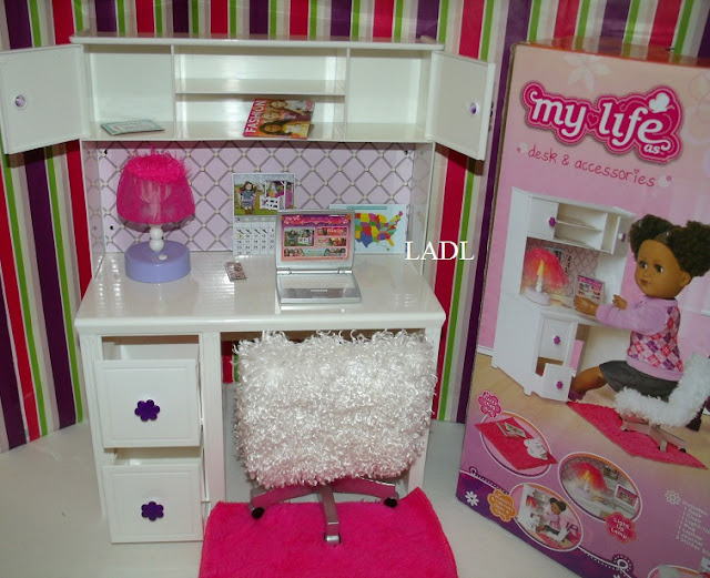 Living A Doll's Life *Review* My Life As....Desk & Accessories Set