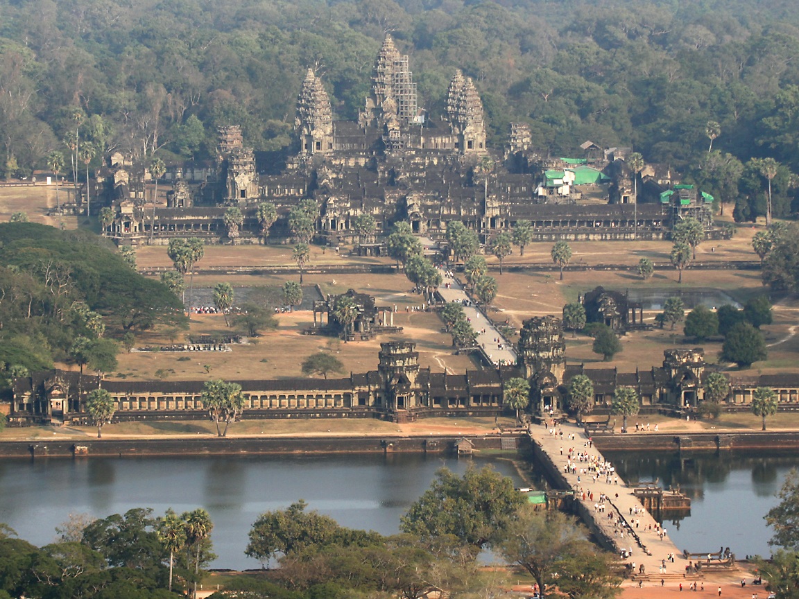 Overlooking_Angkor_Wat_In_Cambodia.jpg