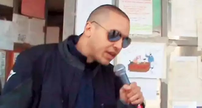 Έξι μήνες φυλάκιση στον Ηλία Κασιδιάρη για την... “εγκληματική και τρομοκρατική” ομιλία του στον Ασπρόπυργο! 2 ΒΙΝΤΕΟ Έξι μήνες φυλάκιση στον Ηλία Κασιδιάρη για την... “εγκληματική και τρομοκρατική” ομιλία του στον Ασπρόπυργο! 2 ΒΙΝΤΕΟ