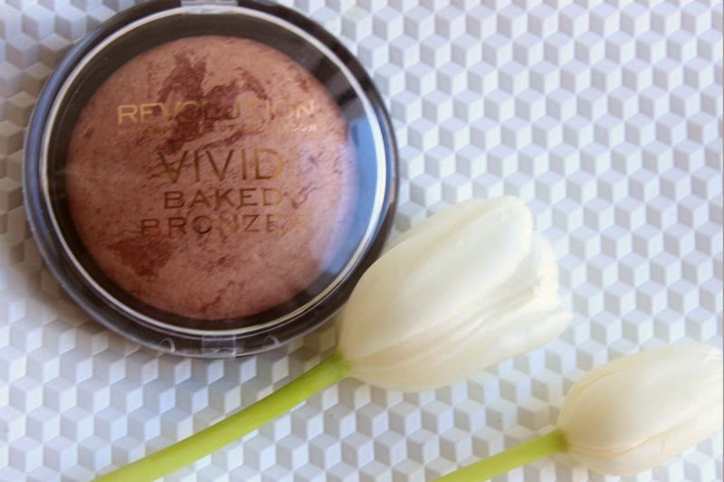 Revolution Make Up Vivid Baked Bronzer in Ready to Go 