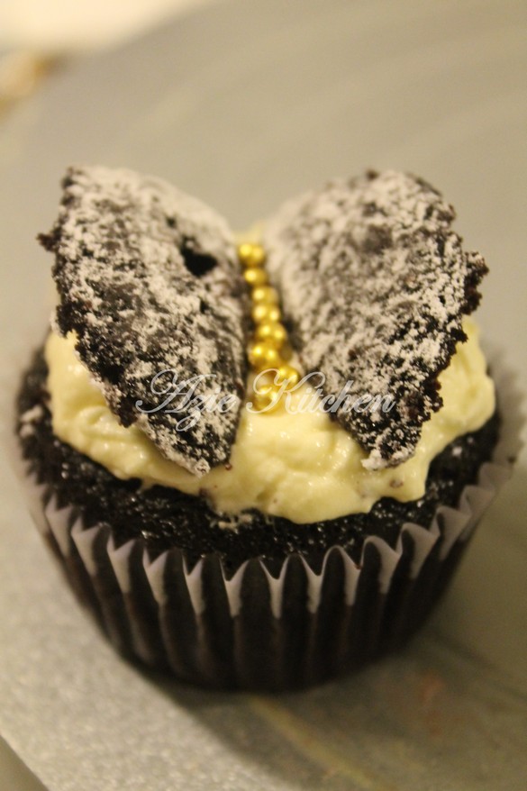 Tempahan Kek dan Cupcake Untuk Majlis Harijadi Si Puteri Tempahan Kek dan Cupcake Untuk Majlis Harijadi Si Puteri