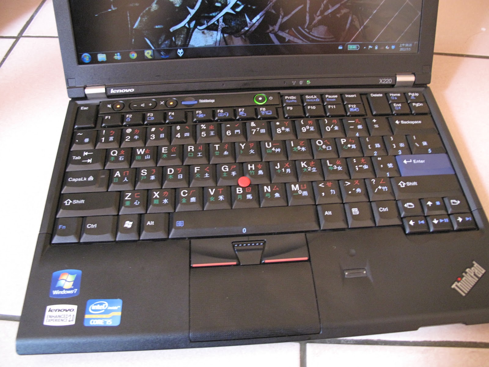 三千世界中的一粒沙 新夥伴 Lenovo Thinkpad X2開箱