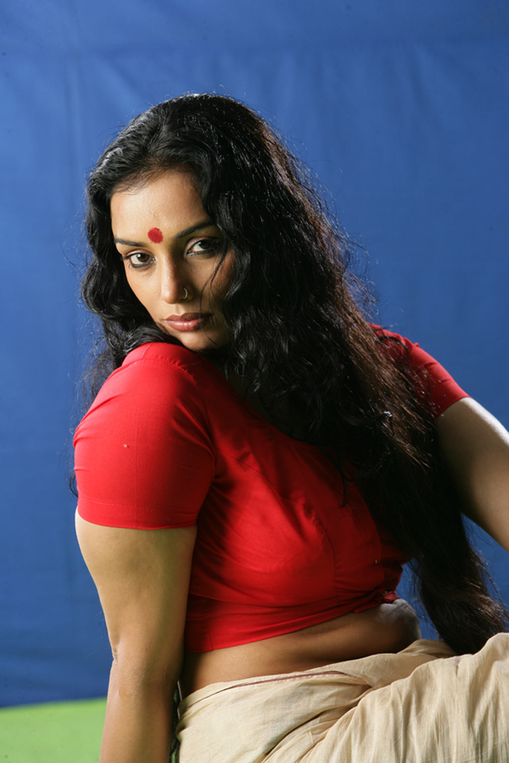 Pics Swetha Menon Deep Navel Shweta May Menonswetha Menon Actress