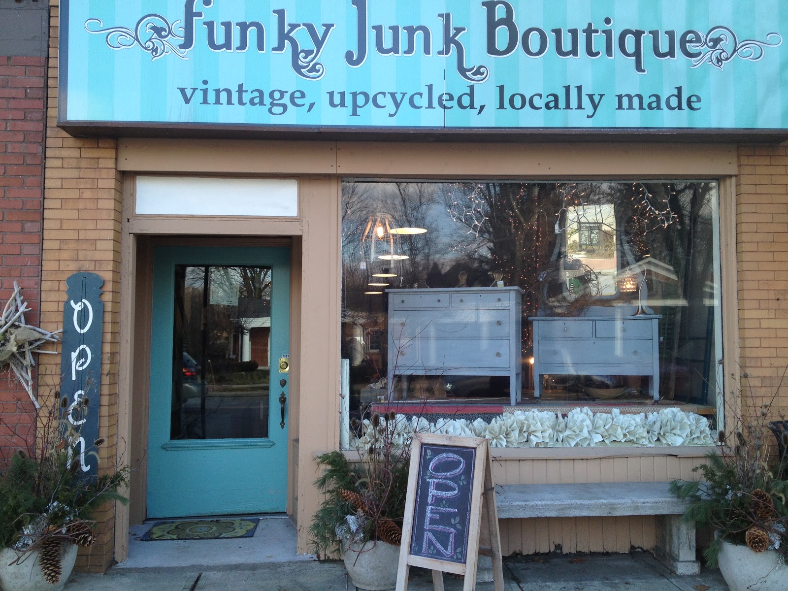Home Girl Funky Junk Boutique