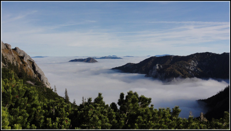 Monatliche Treffs Aeri