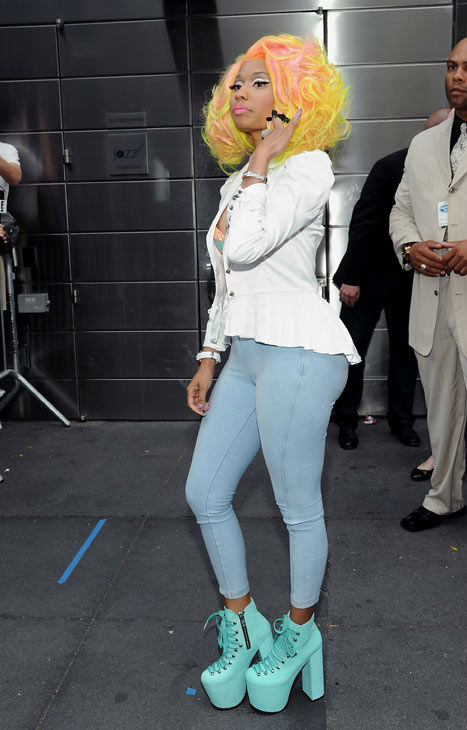 Nicki Minaj Walking