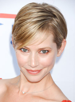 Short Haircuts For Fine Hair For Fine Hair this long hair is styled ...