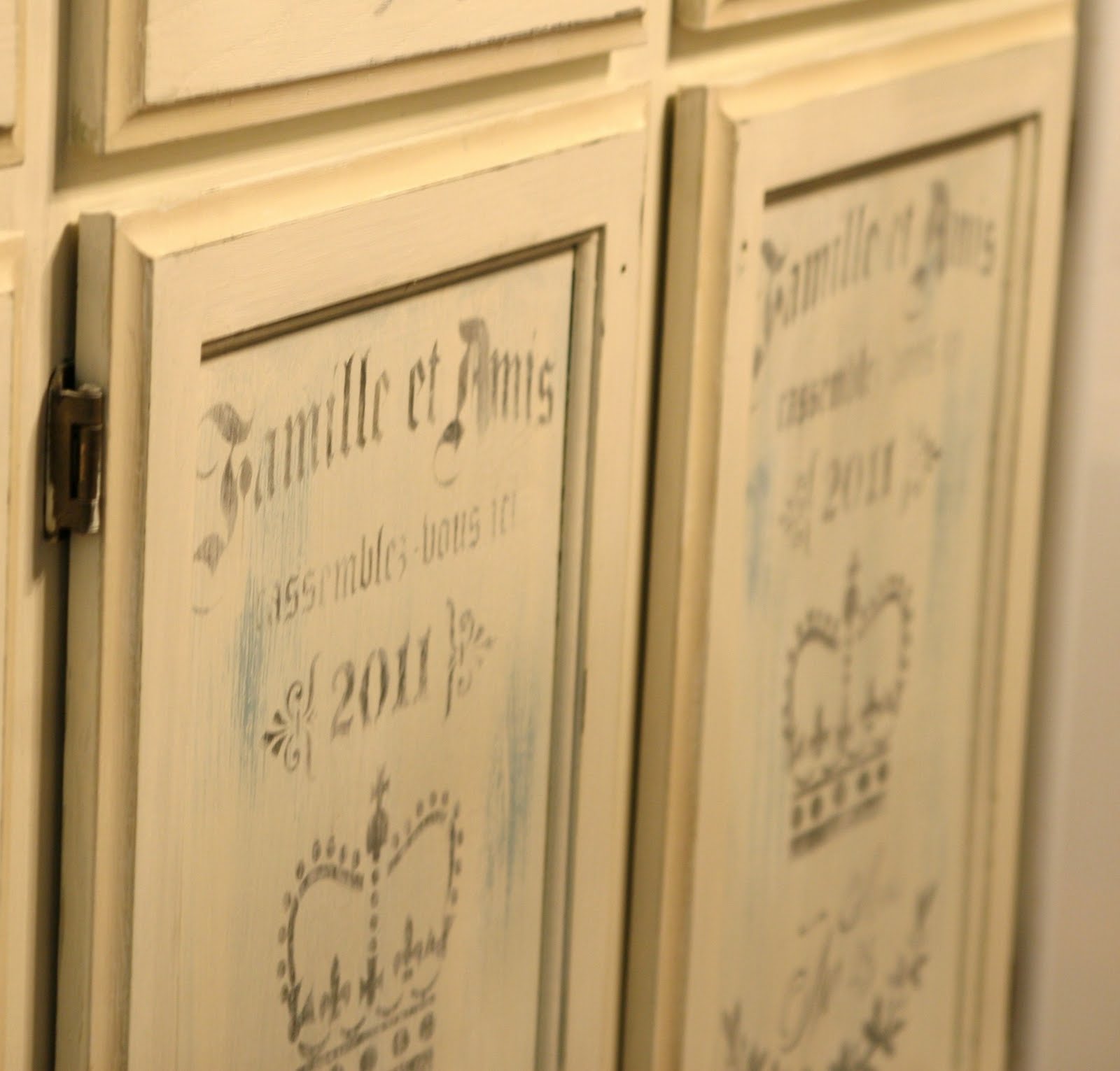 Chalk paint for kitchen cabinets Chalk Paint On Kitchen Cabinets