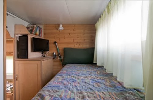 09-Bedroom-2-Yosi-Tayar-Animator-RV-Home-Recreational-Vehicle-www-designstack-co