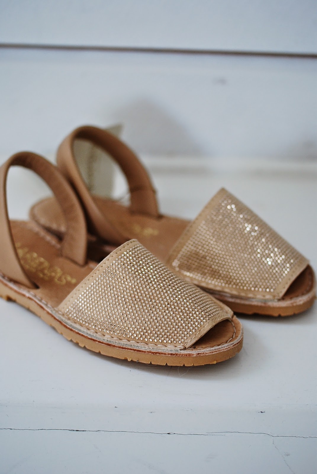 marenas sandaler rea