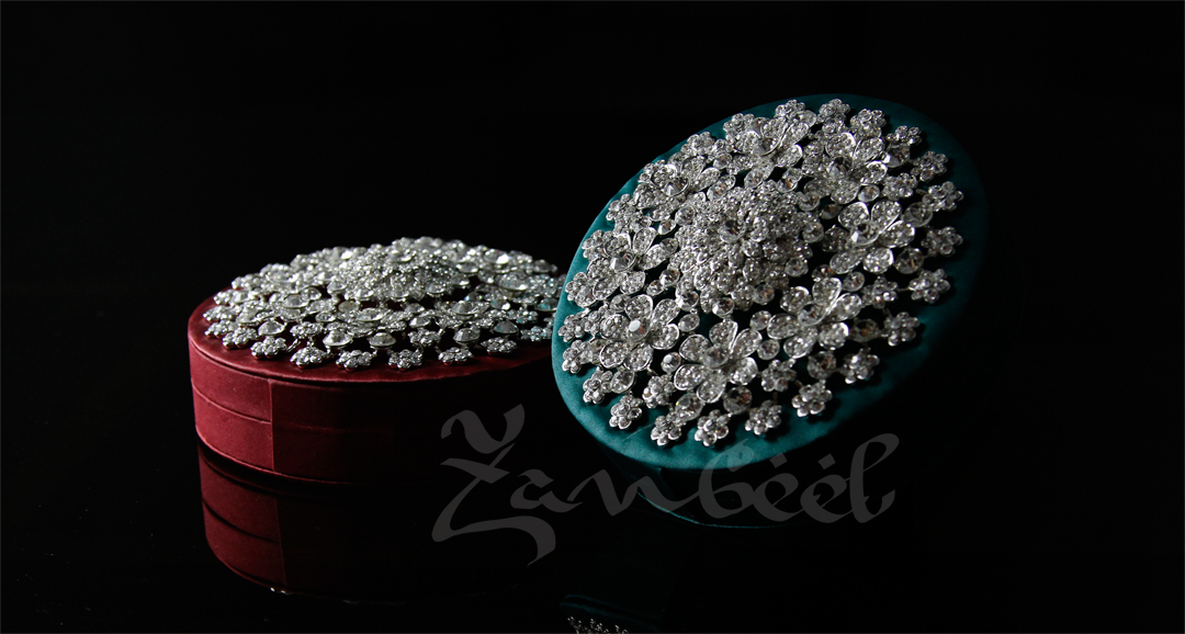 pakistani designer clutches