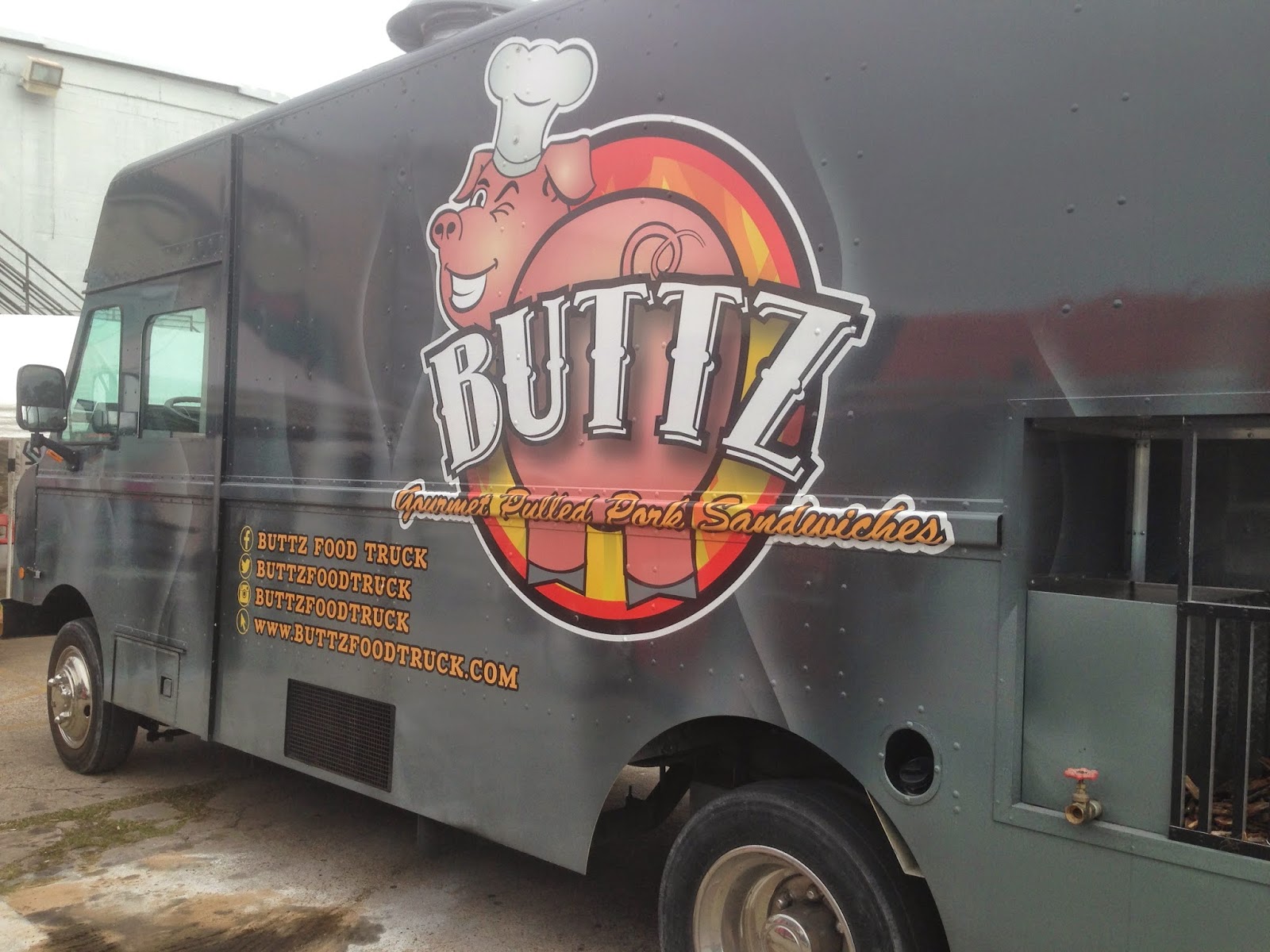 Houston Food Truck Reviews Buttz Food Truck Pulled Pork Gumbo