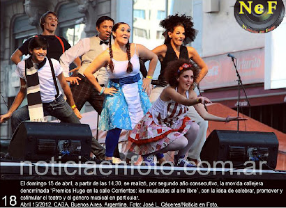 En la apertura de los Premios Hugos en la Calle Corrientes 2012