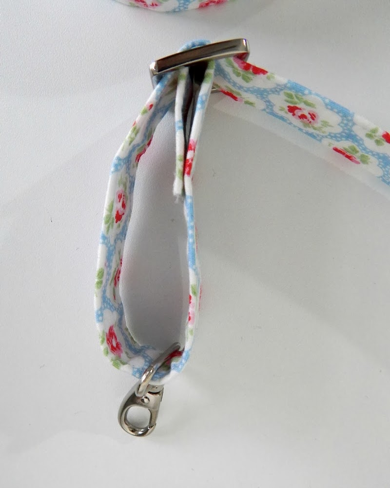 Mrs H the blog How to make an adjustable purse strap with two clip ends
