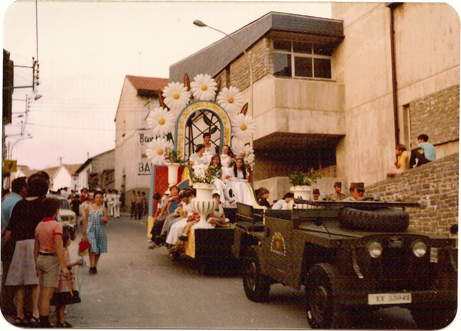 P. Carbonell. B. González.A. Lanaspa. P. Martínez. Y. Pérez