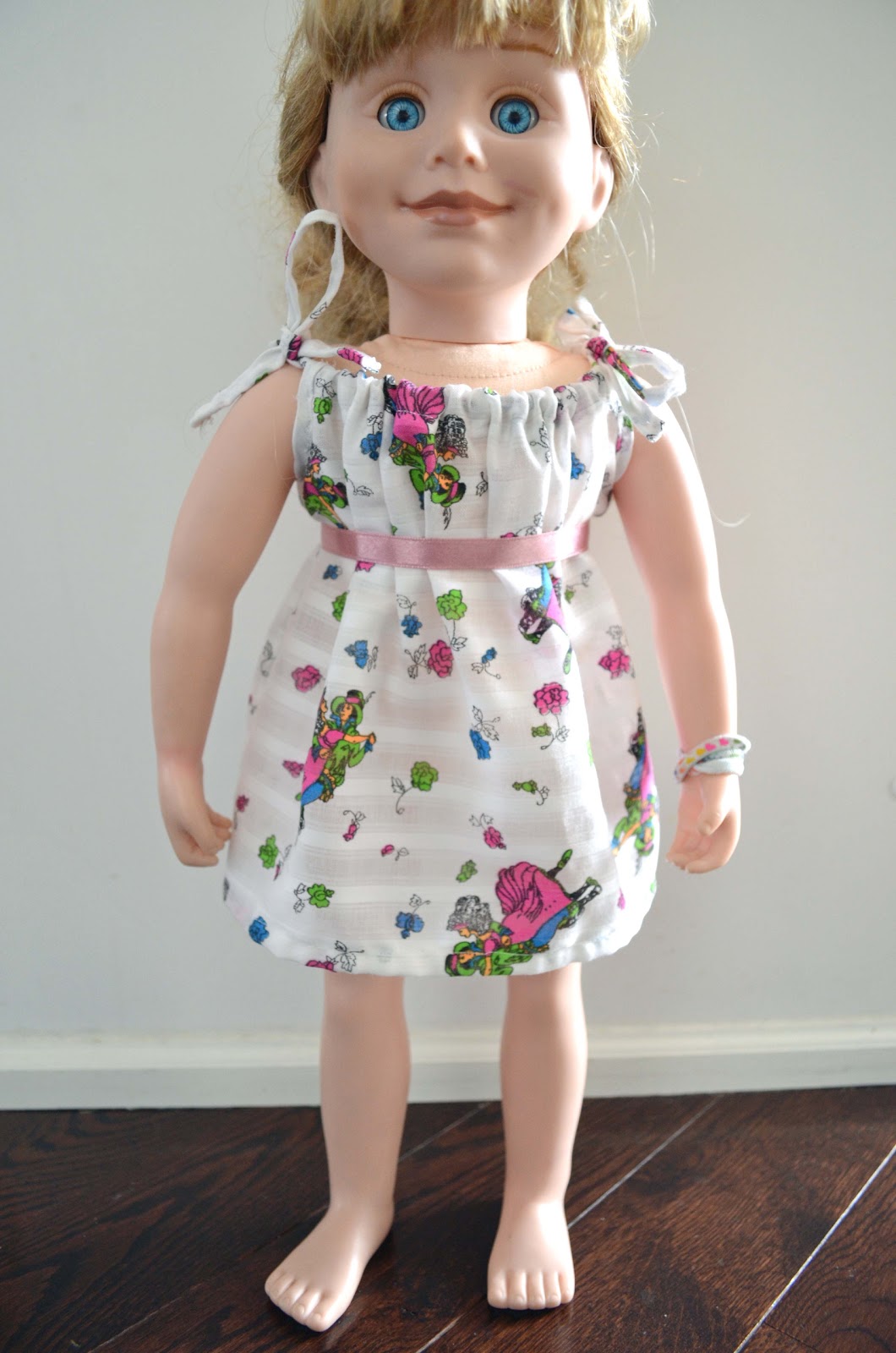 Woman in Real LifeThe Art of the Everyday Vintage Fabric Doll Dress