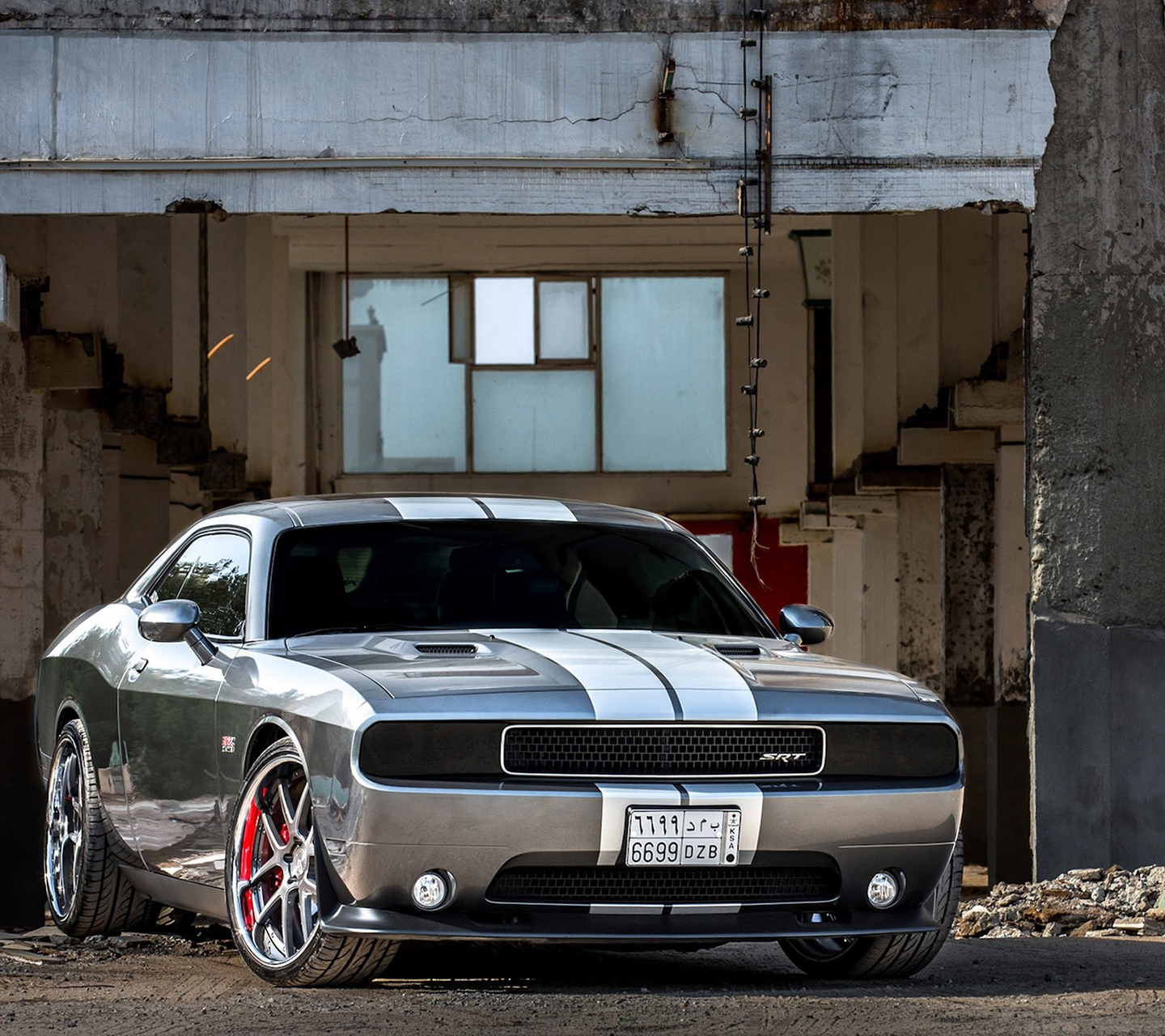 http://2.bp.blogspot.com/-sm6hAD1uLK8/UM9_yq0AZ1I/AAAAAAAANLI/iwvHwP-2Jds/s1600/dodge-challenger-srt8-samsung-galaxy-s3-wallpaper.jpg