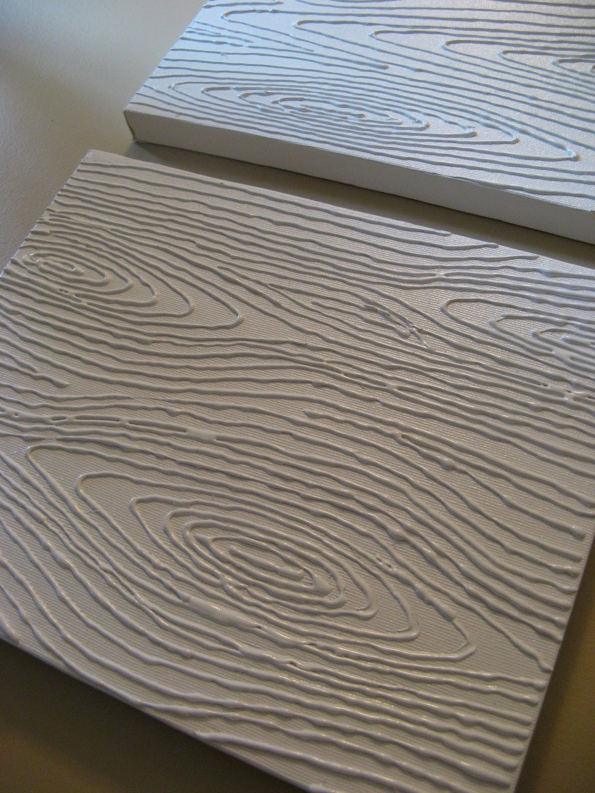 Susan Snyder HOT GLUE FAUX WOOD GRAIN