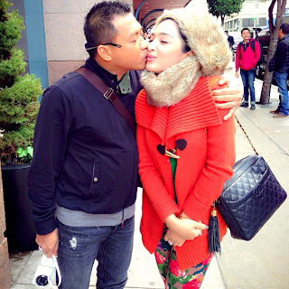 Foto Ciuman Anang dan Ashanty