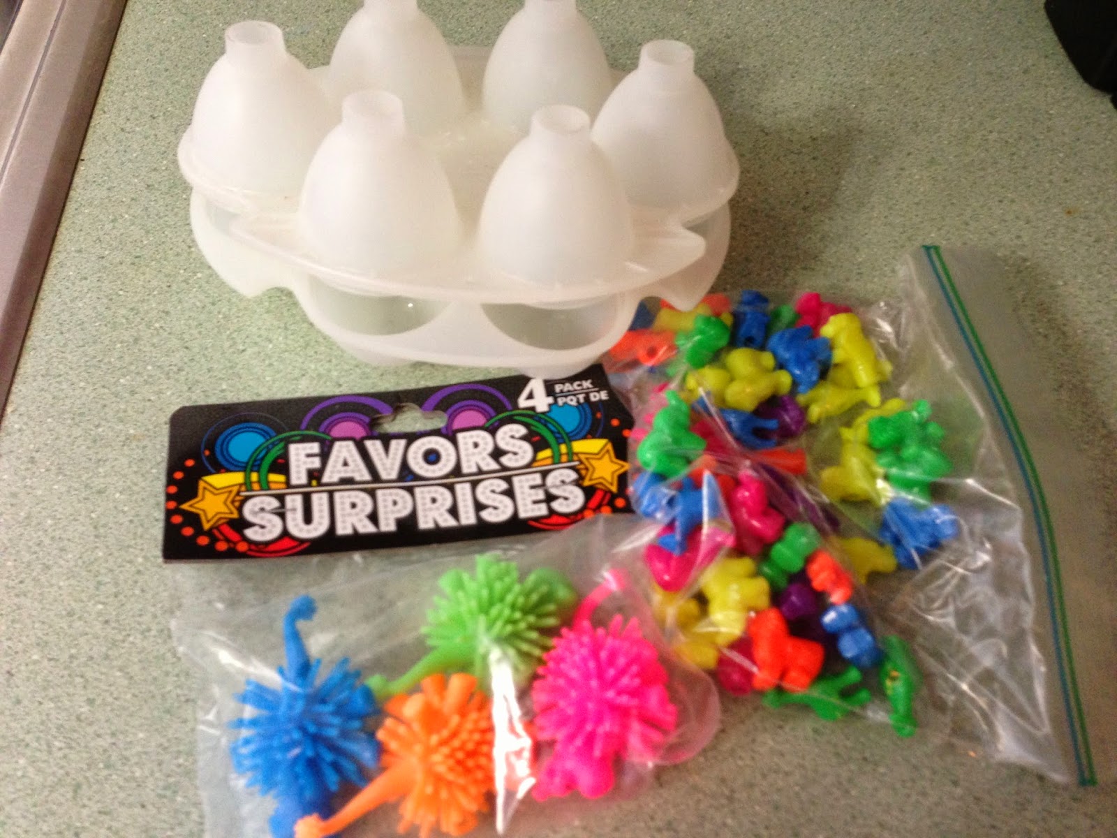 DIY Dinosaur Eggs & the Time for Mom Hop! My Mini Adventurer