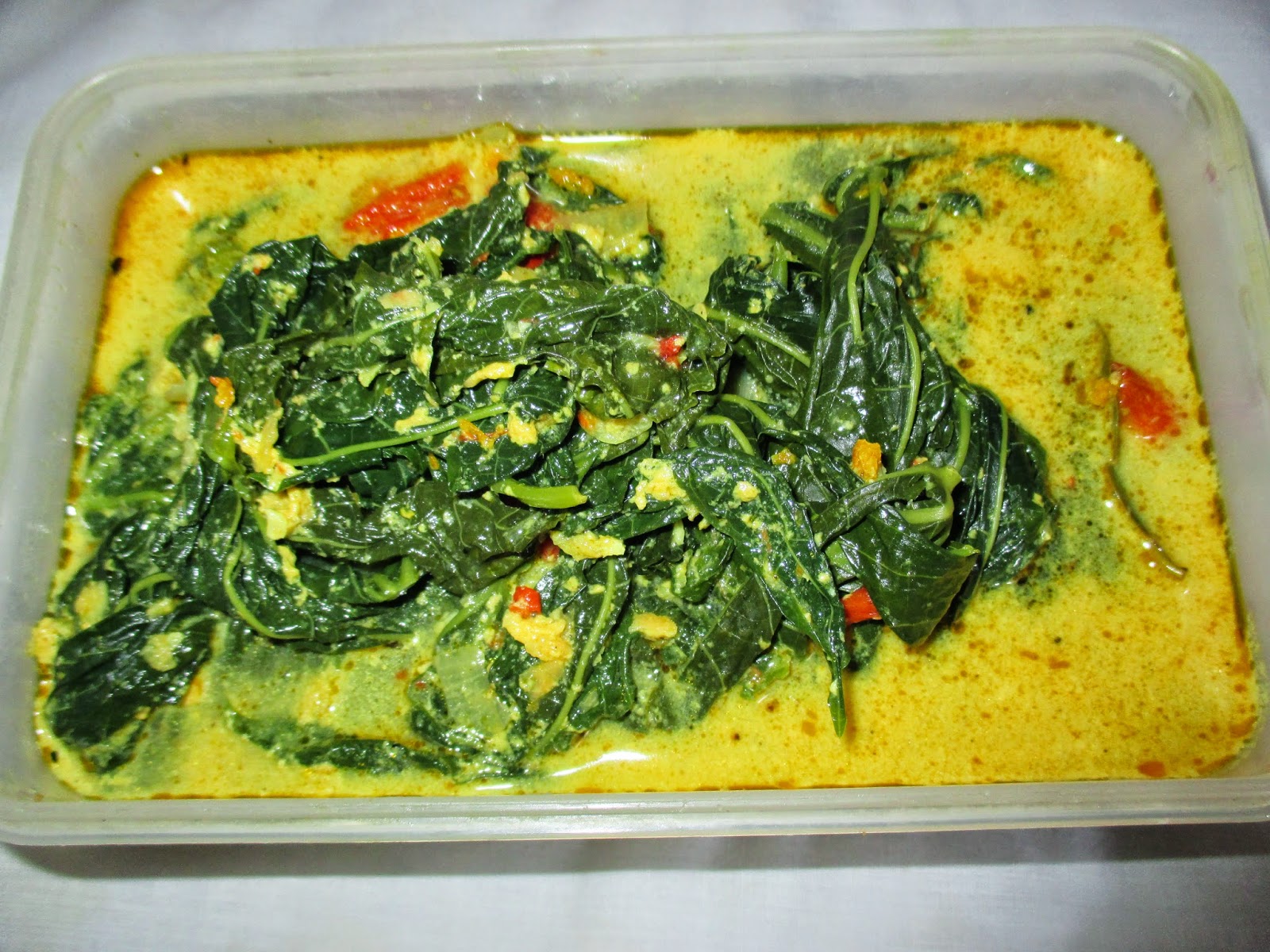 Cara Membuat Gulai Daun Singkong Enak dan Mudah Dapur