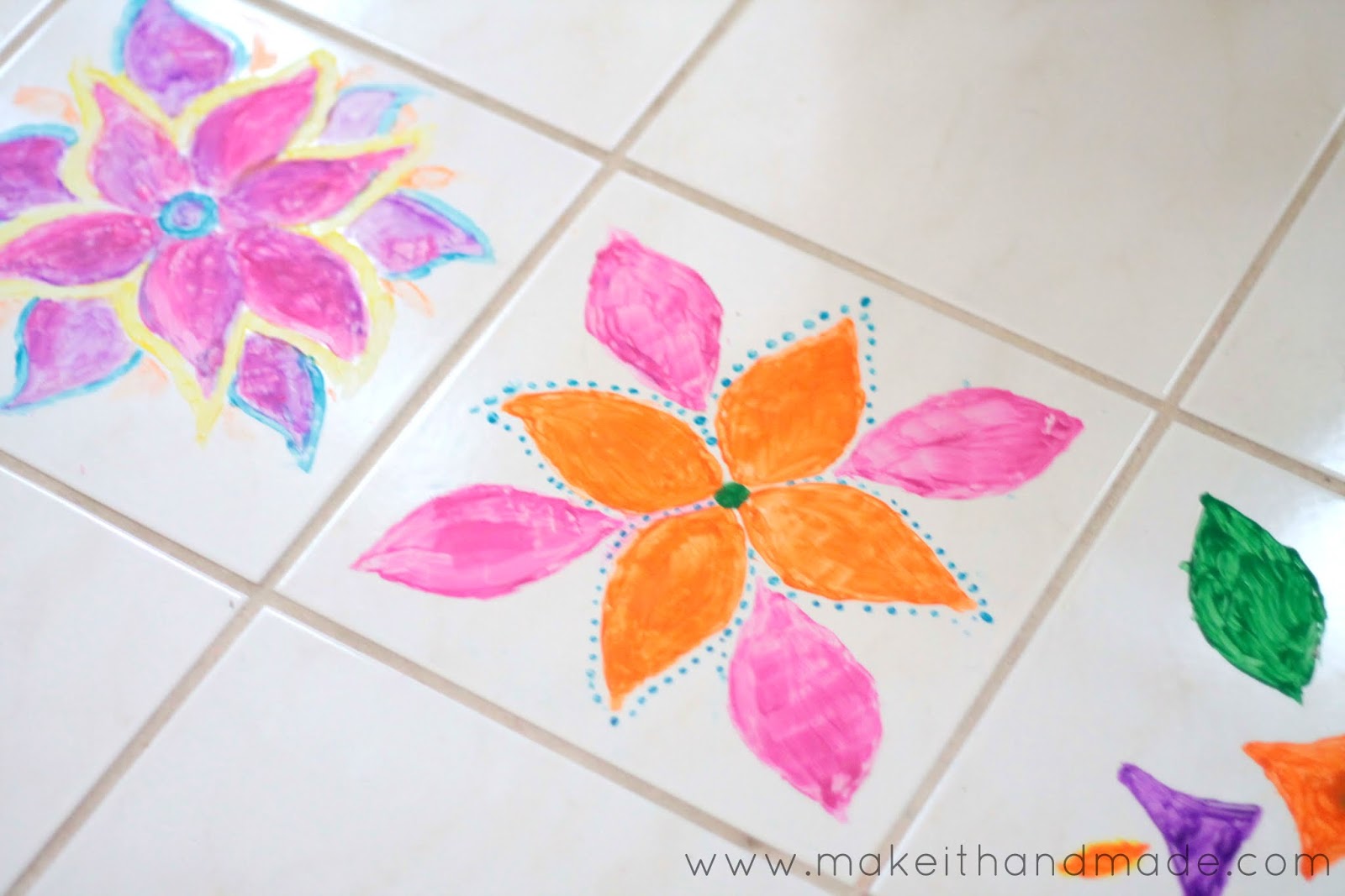 Make It Handmade Painted Rangoli