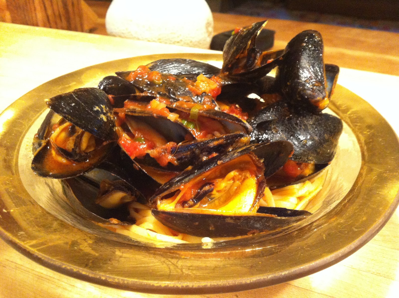 David Doesn't Bake Mussels Marinara