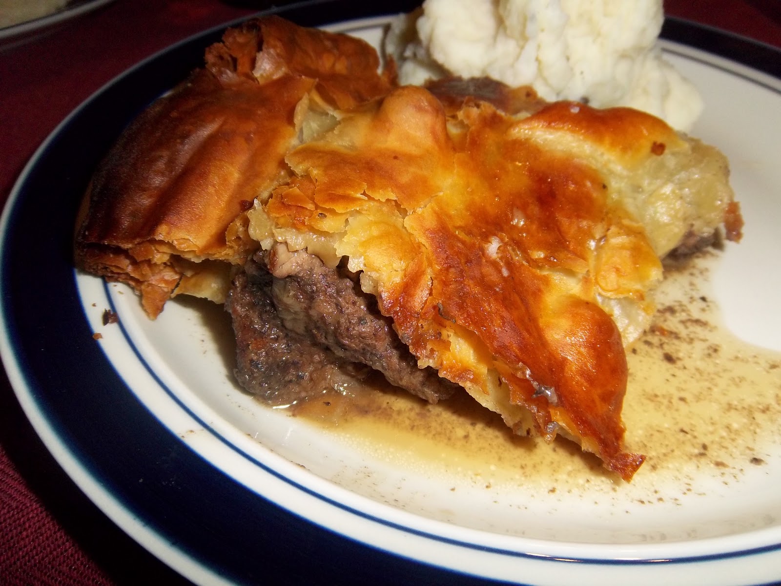 Neil Cooks Grigson 320 Steak, Kidney and Oyster Pie