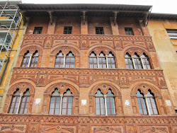 Palais au bord de l'Arno