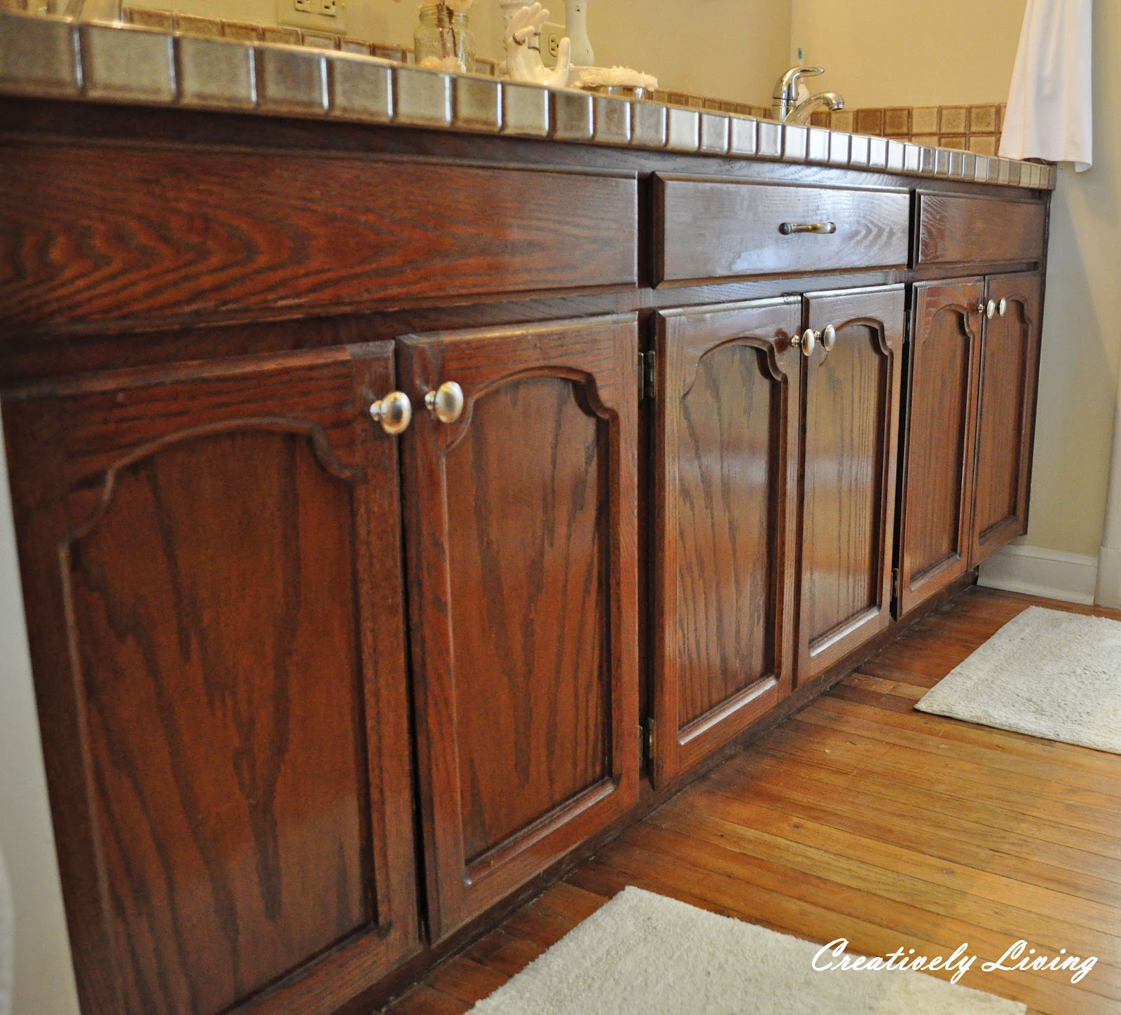 Creatively Living Refinishing 2 Refinishing in 1 Hour