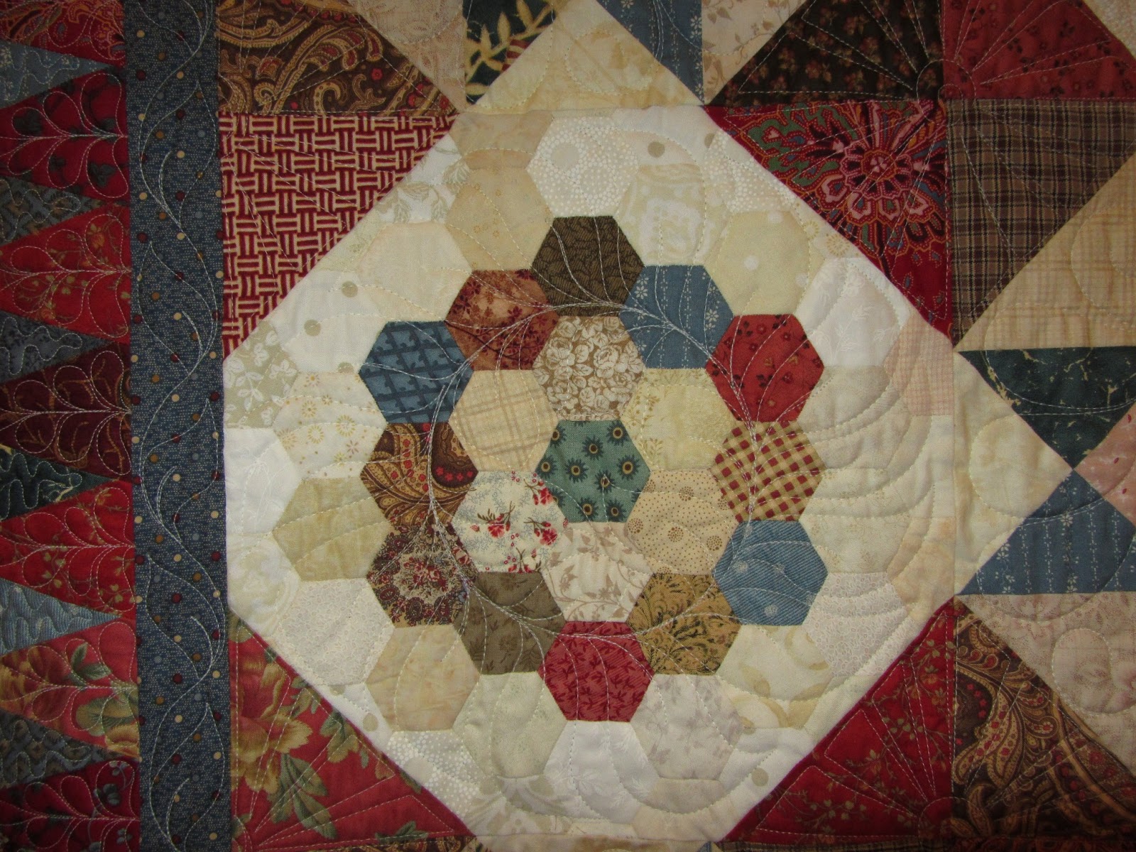 "The One Who Dies With The Most Fabric Wins"! Mesa Quilt Show 2013