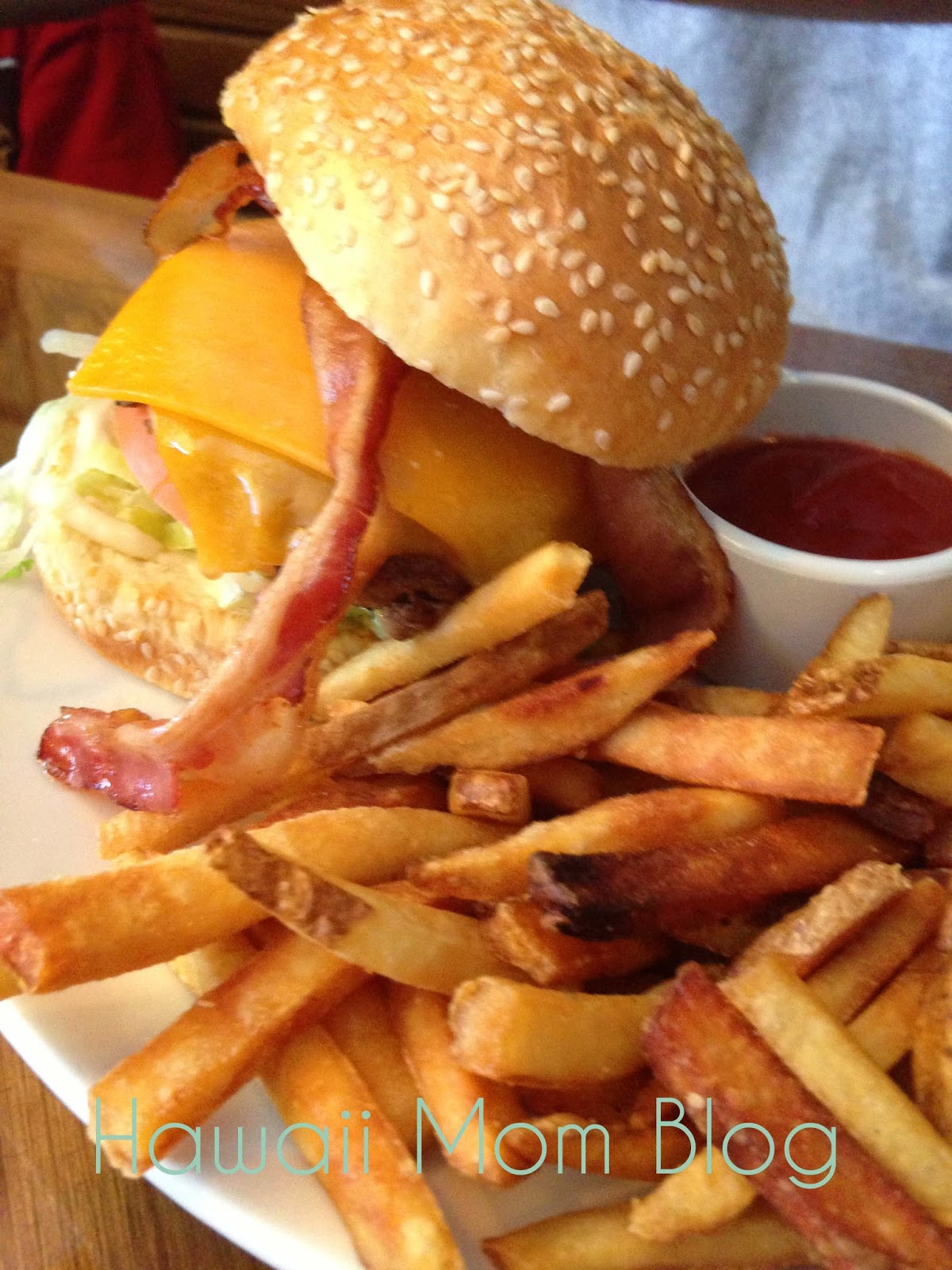 Hawaii Mom Blog Outback Steakhouse Kapolei