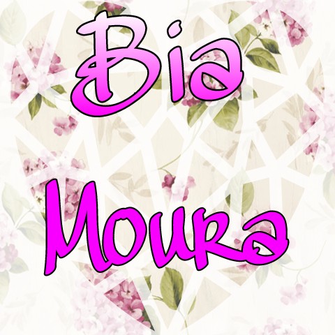 Bia Moura