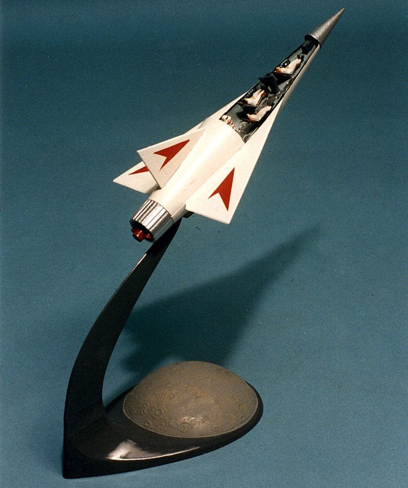 Scale Model News ROCKET ENGINEER WHO DESIGNED THE REVELL XSL01