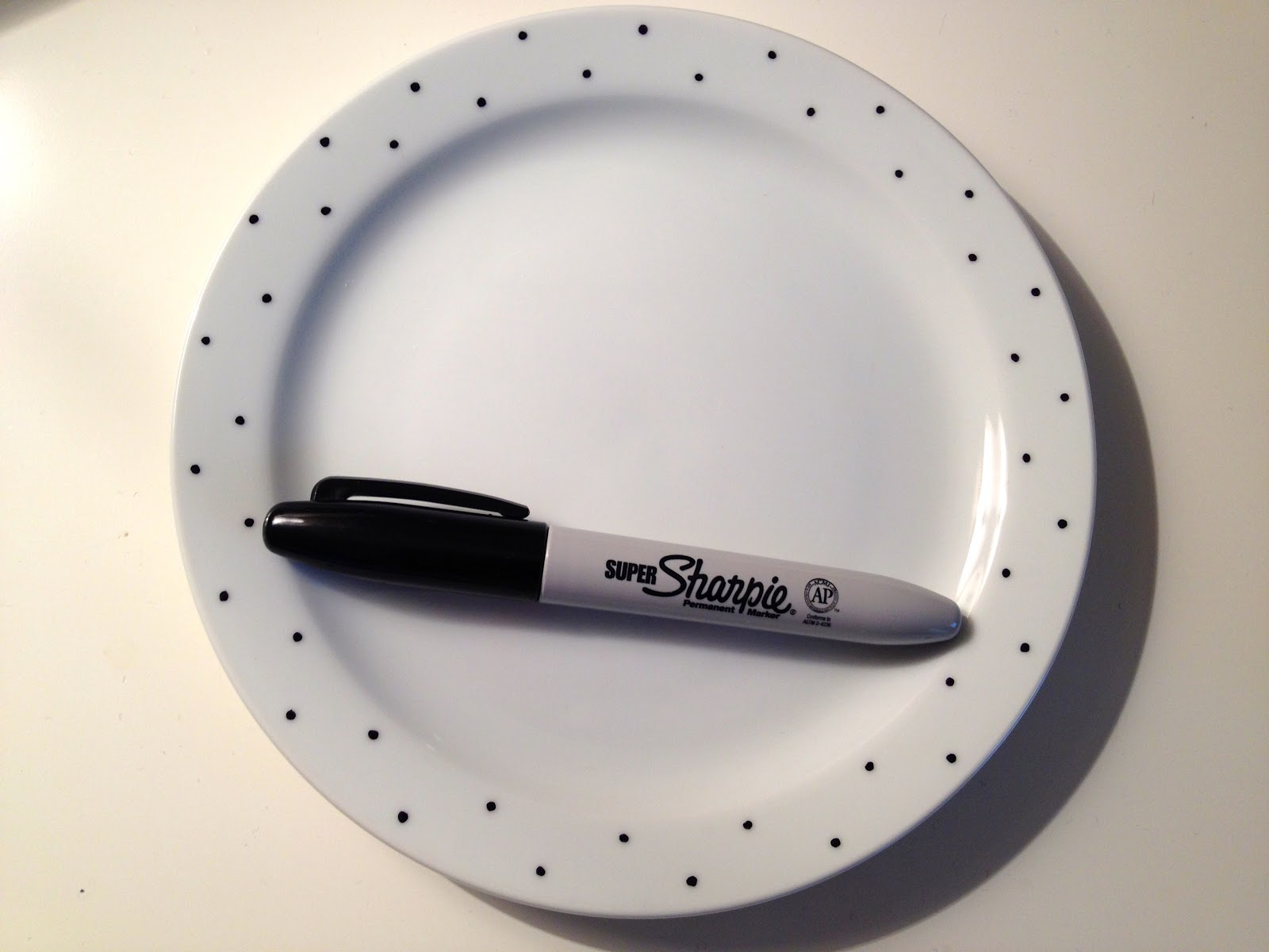 Emma Courtney DIY Sharpie Plate