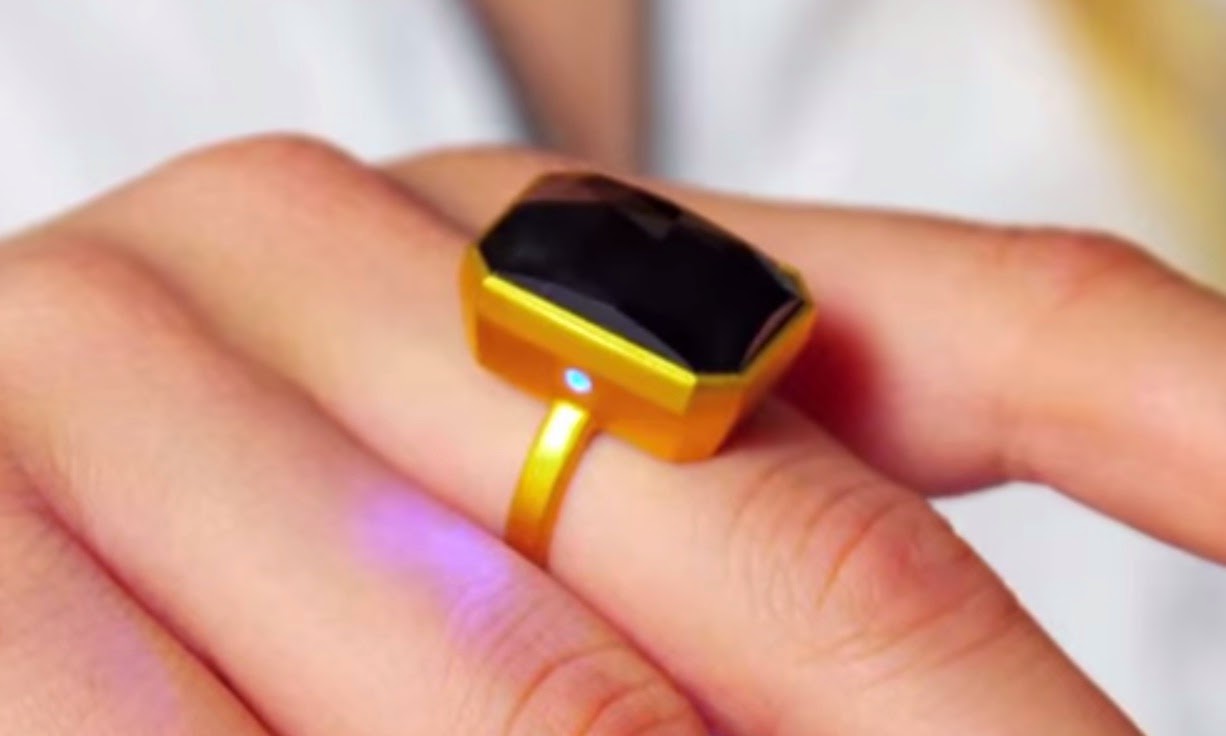Tecnoneo: Ringly, anillo inteligente de diseño