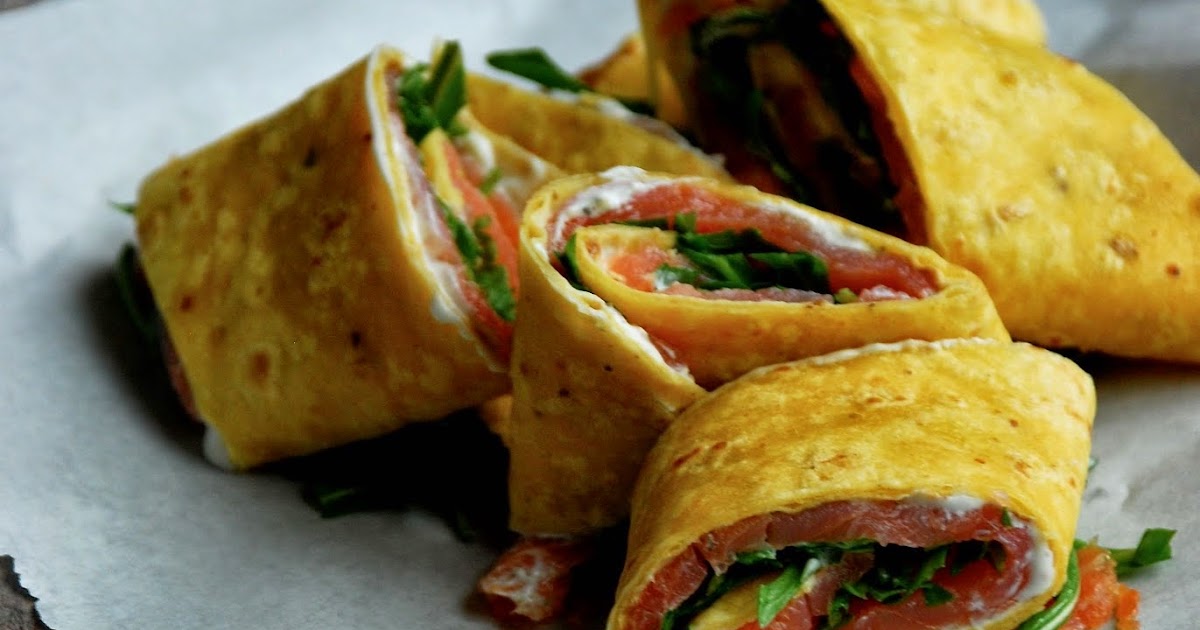 . wrap met gerookte zalm, zure room en rucola