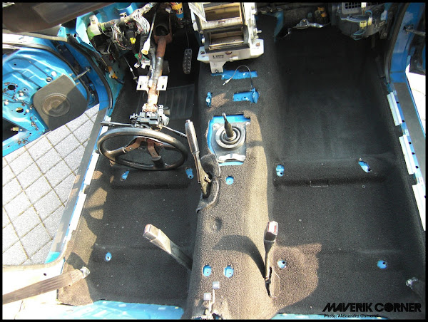 [Immagine: MX5_NA_Cockpit_16.jpg]