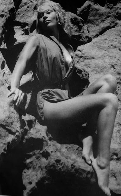 10 Uncommon Nudes #5 (Ally Sheedy, Jennifer Grey, Jillian Michaels...) 151 Abby+Dalton3+(2)