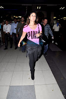 Ajay Devgan & Kareena Kapoor return from Dubai