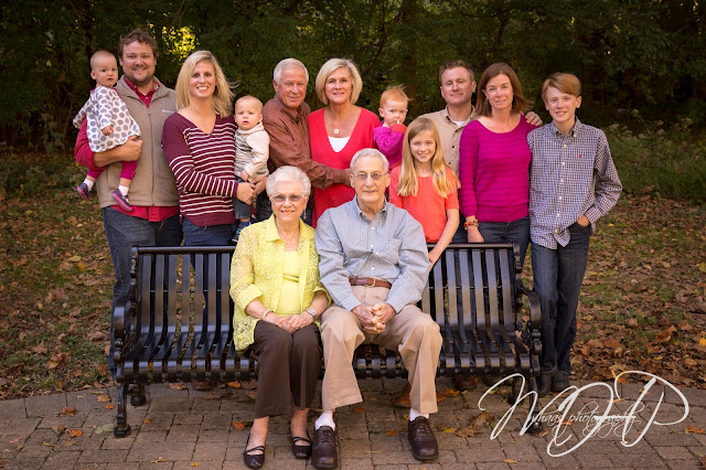 Extended Family, portraits, Louisville, Anchorage Park, large family, four generations, toddlers, Kids, grandparents, birthday gift, grandma, great grandma, great grandpa, twins, 2015, fall, Family, extended family photos louisville ky, MHPFamilies, 