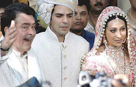 CelebritiesCouples: Actress Karishma Kapoor Wedding Pictures