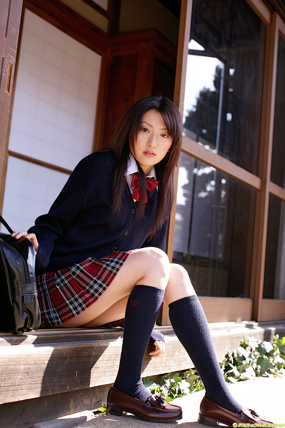 Asian schoolgirl anal